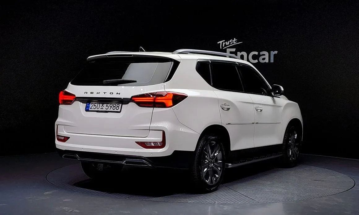 KG Mobility (Ssangyong) Rexton — фото 5