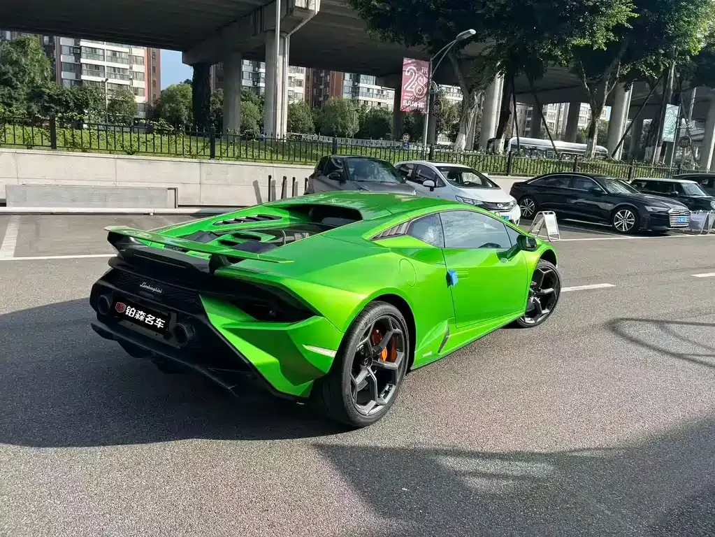 Lamborghini Huracan — фото 4
