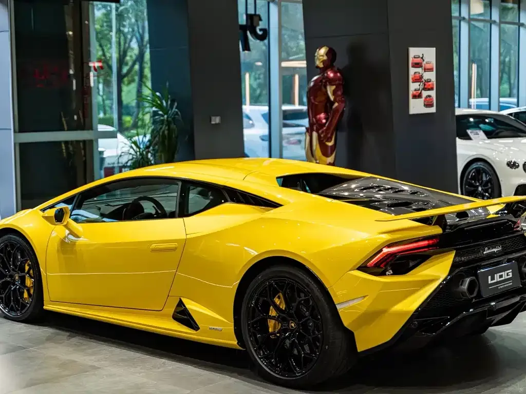 Lamborghini Huracan — фото 10