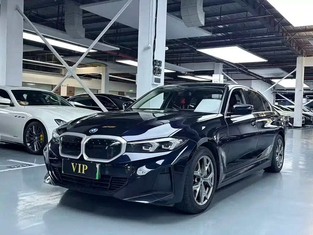BMW i3 — фото 1