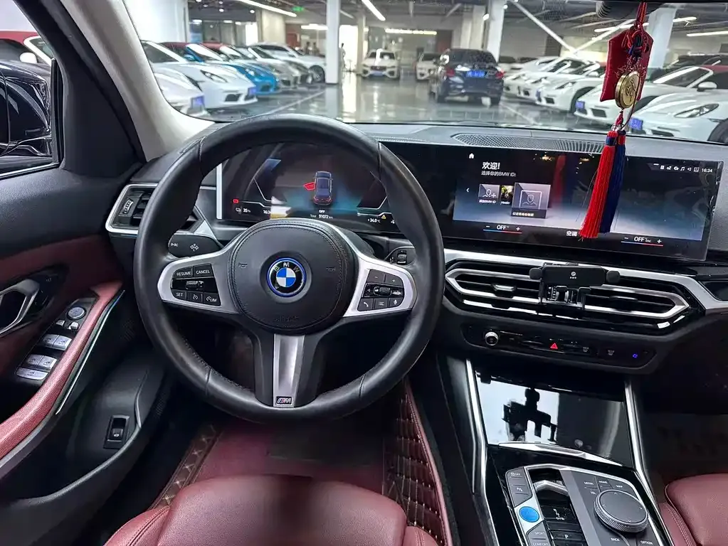 BMW i3 — фото 9