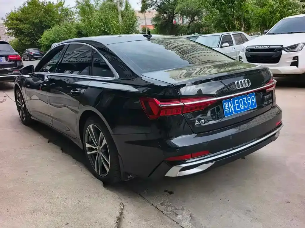 Audi A6L — фото 5