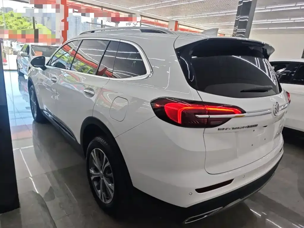 Buick Envision Plus — фото 6
