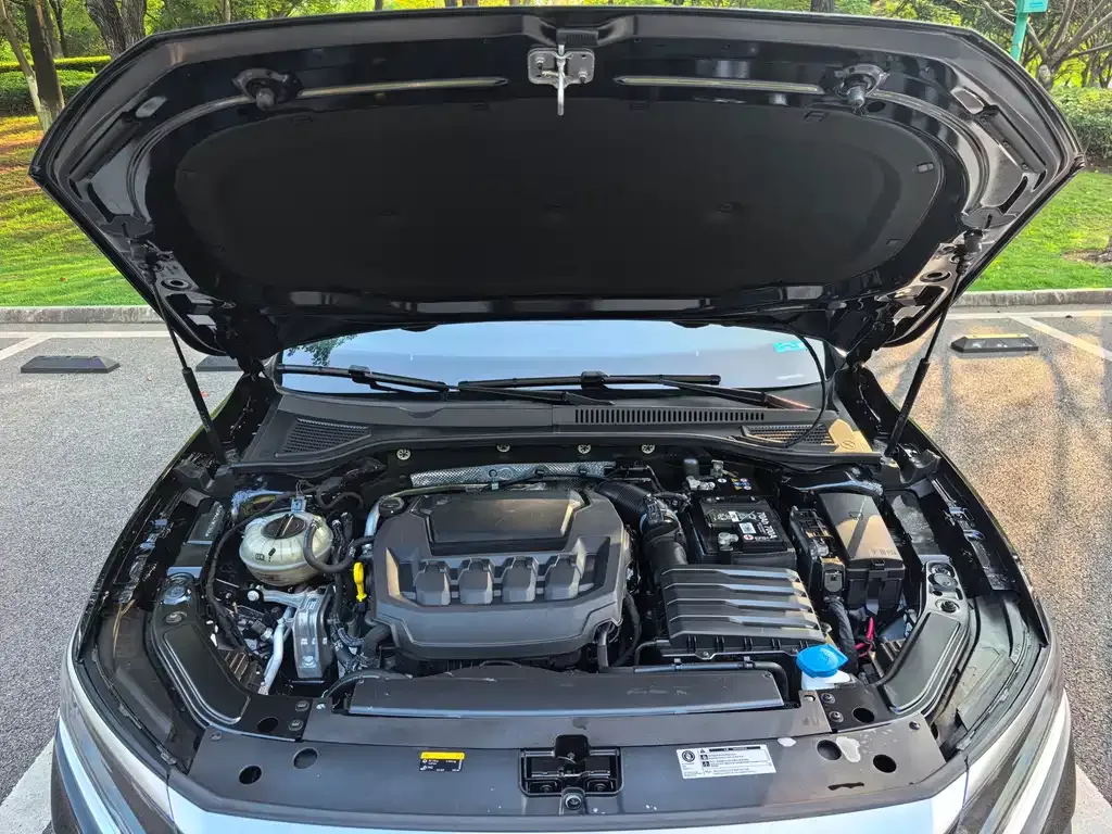 Volkswagen Passat — фото 2