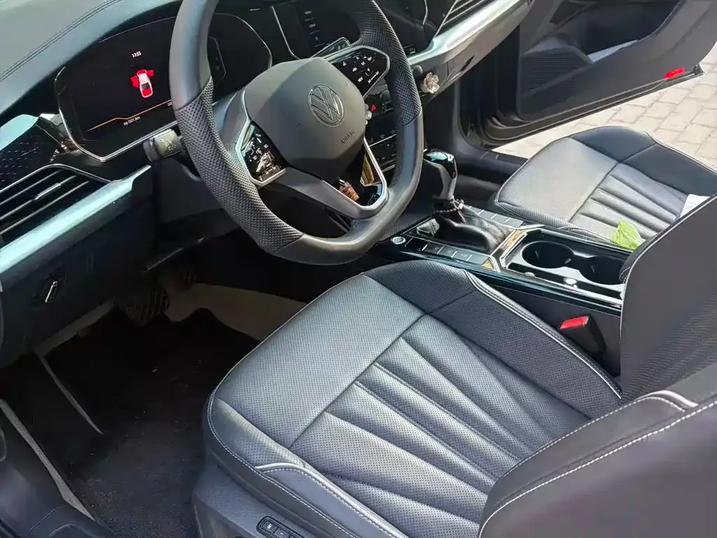 Volkswagen Passat — фото 4