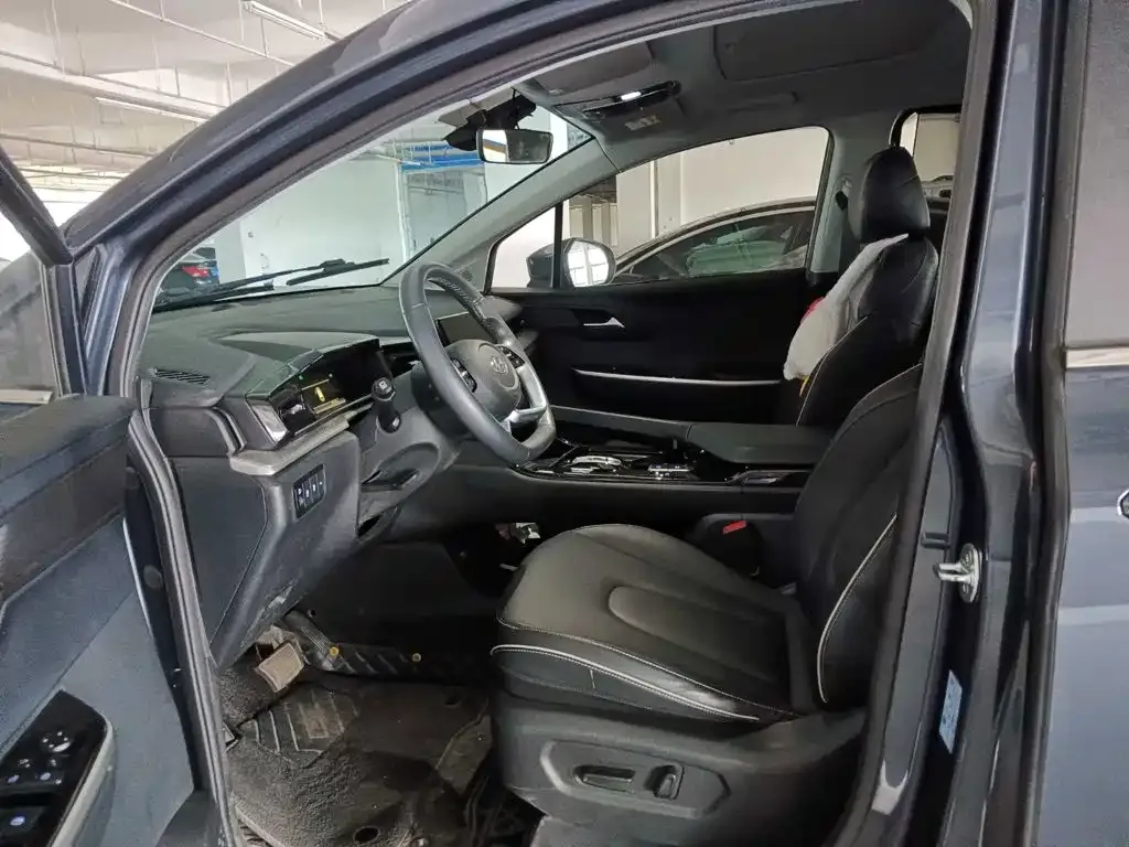 Hyundai Custo — фото 9