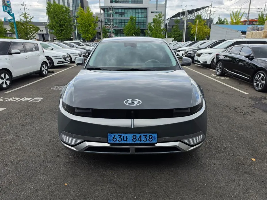 Hyundai Ioniq5 — фото 1