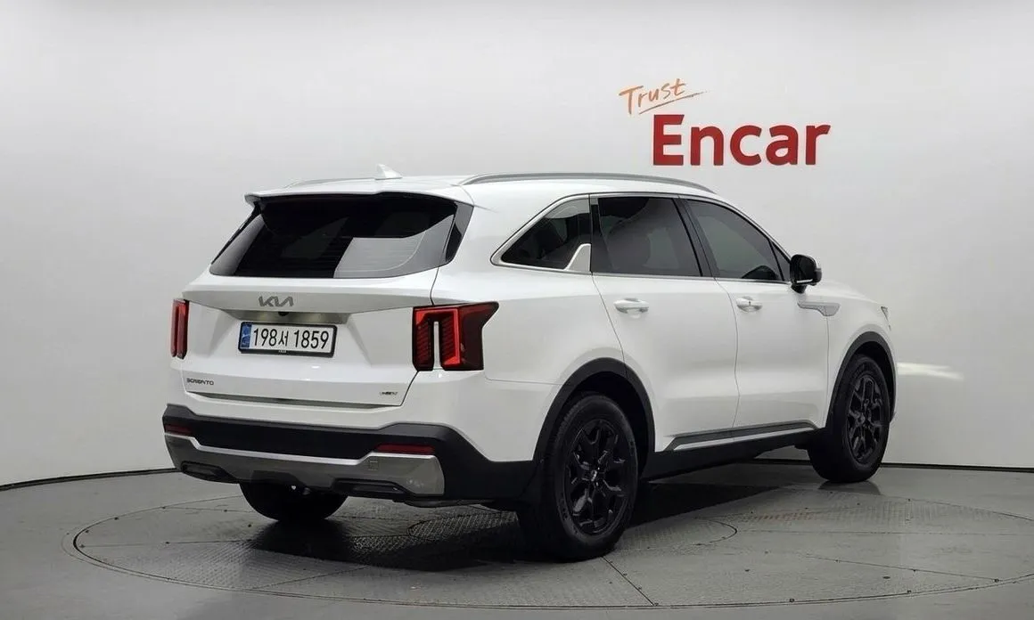 Kia Sorento — фото 4