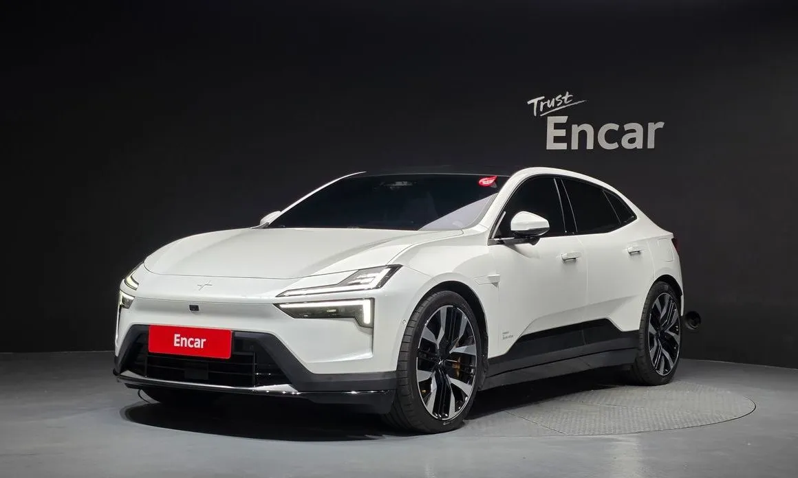 Polestar Polestar 4 — фото 1