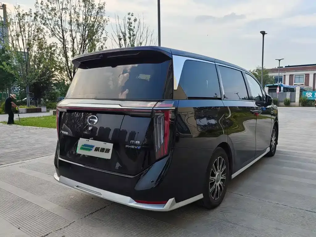 GAC Motor Trumpchi M8 — фото 10
