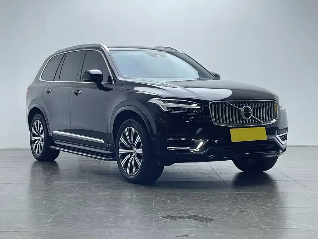 Volvo XC90 — фото 5