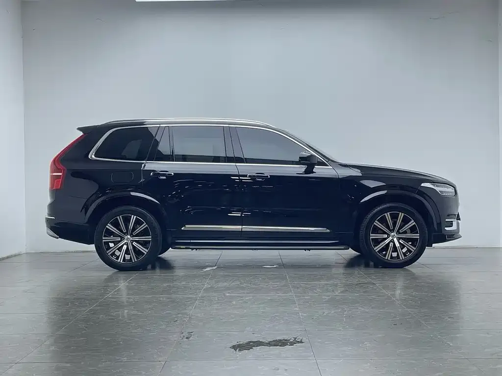 Volvo XC90 — фото 2