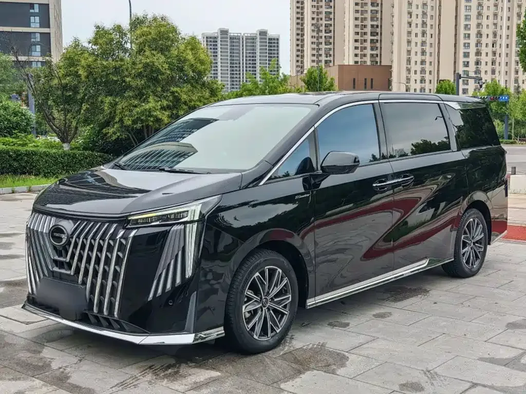 GAC Motor Trumpchi M8 — фото 1
