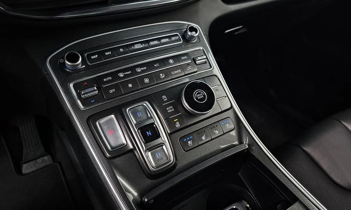 Hyundai Santafe — фото 8