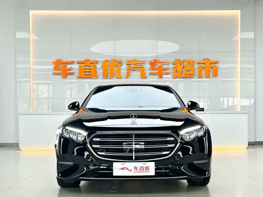 Mercedes-Benz E-Class — фото 10