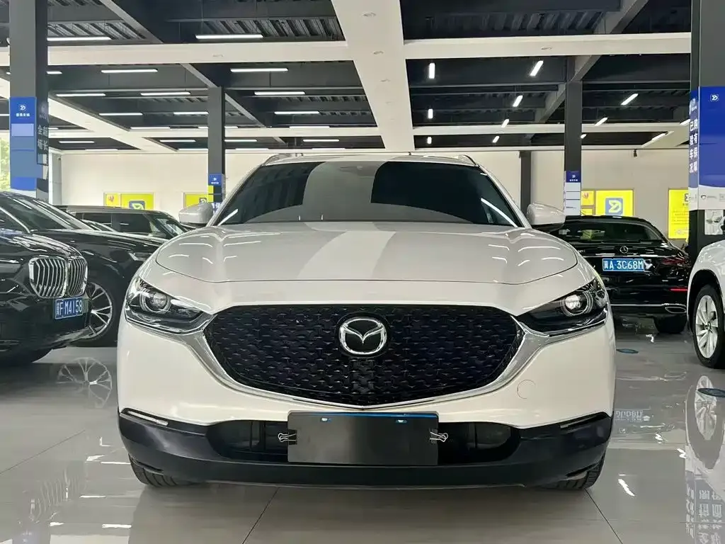 Mazda CX-30 — фото 2