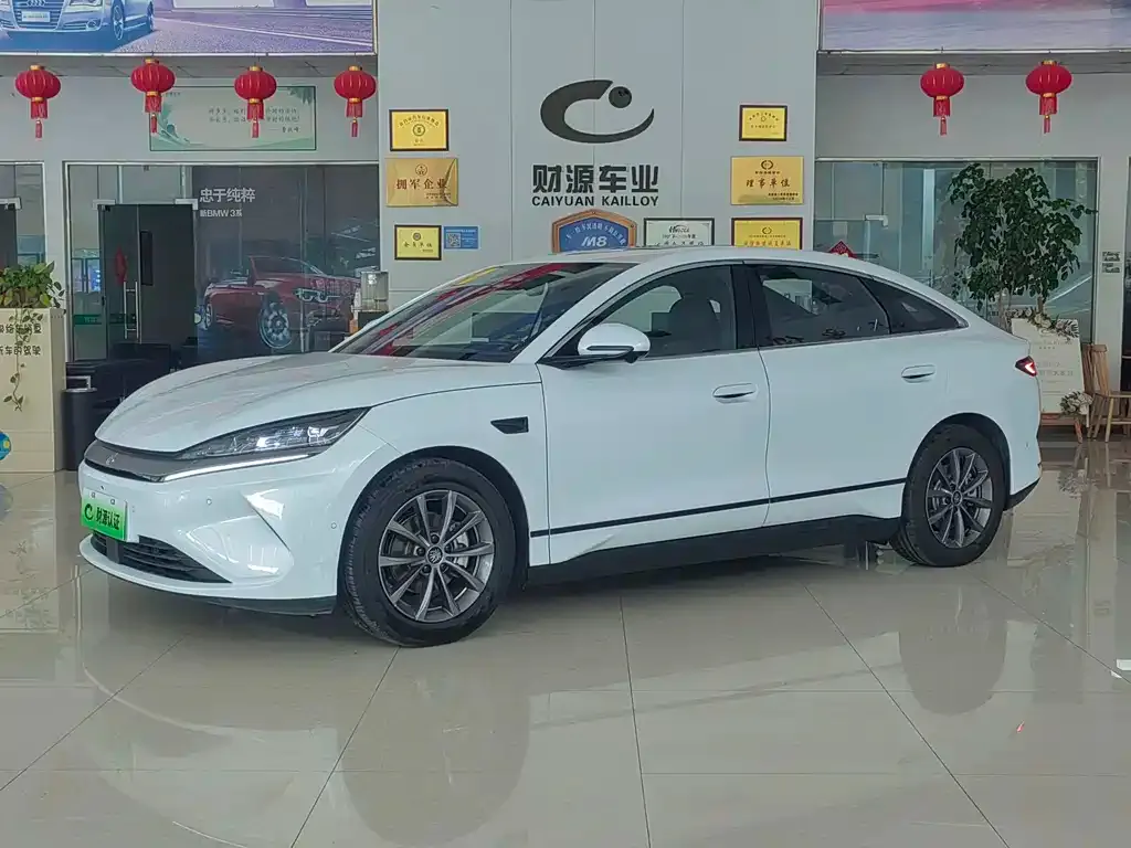 BYD Qin L — фото 1