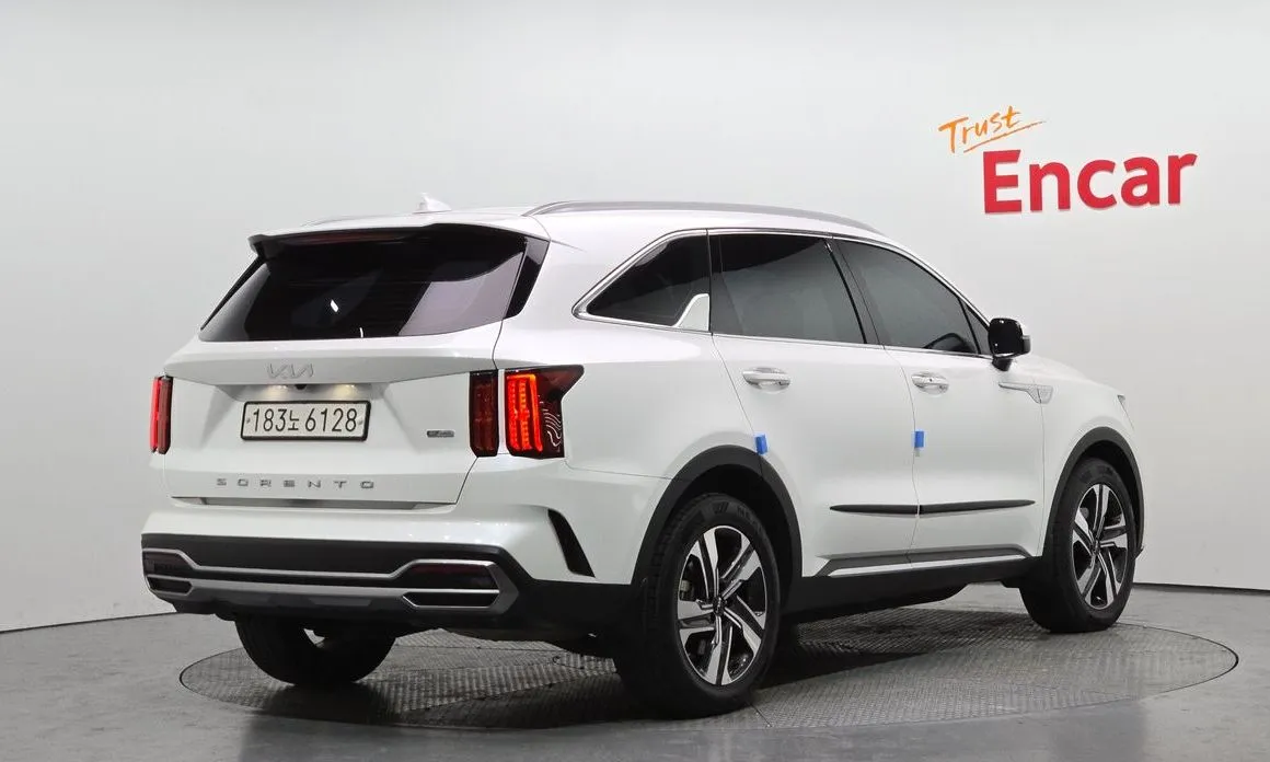 Kia Sorento — фото 5