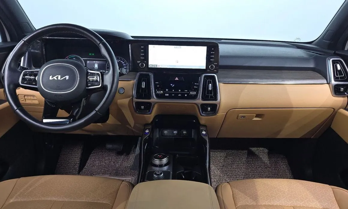 Kia Sorento — фото 7