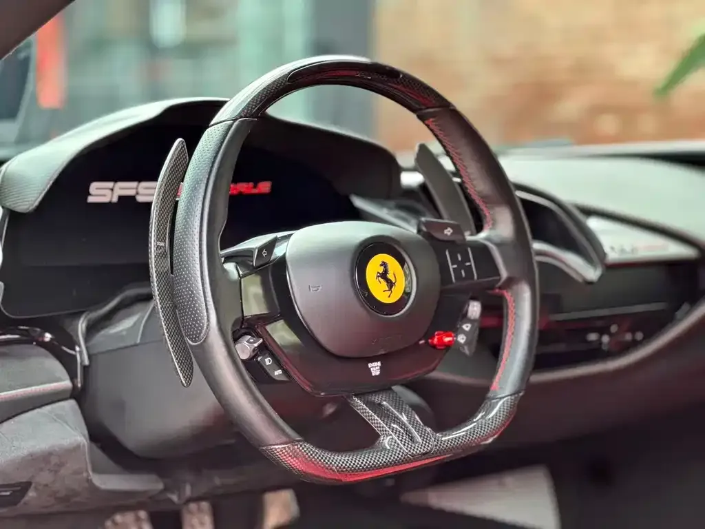 Ferrari SF90 — фото 4