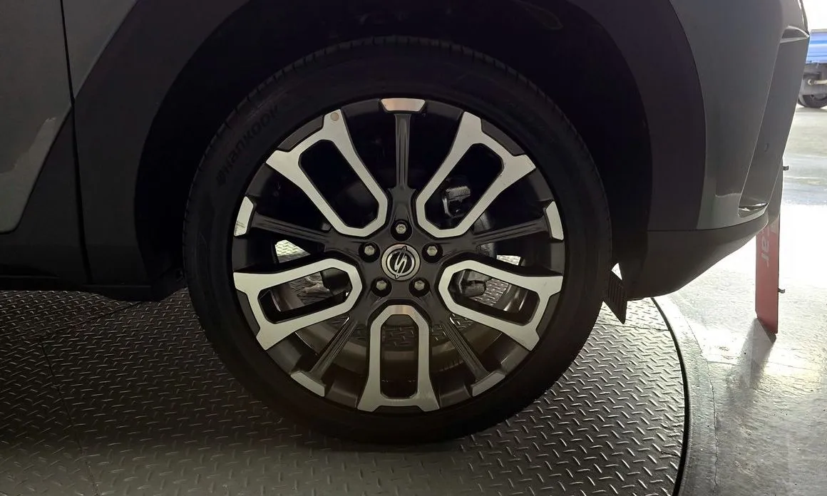 KG Mobility (Ssangyong) Torres — фото 10