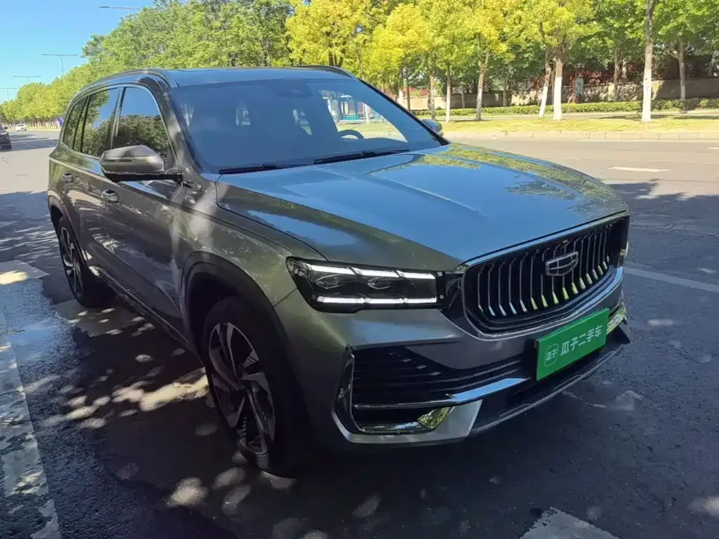 Geely Xingyue L — фото 9