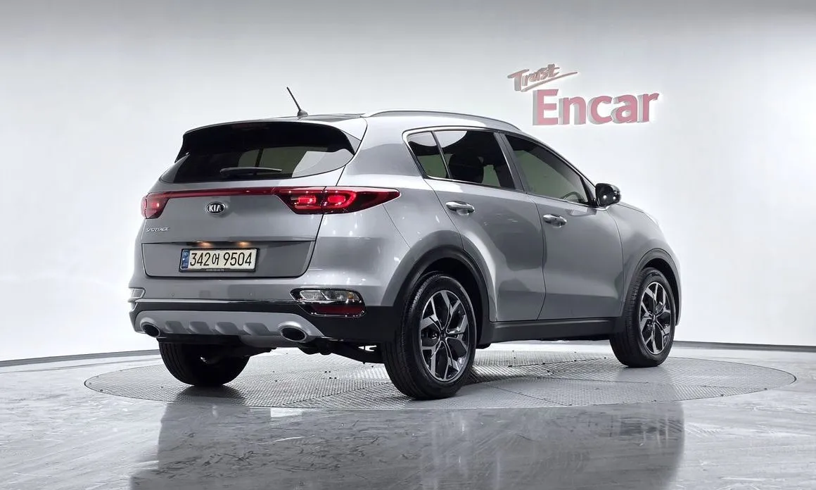 Kia Sportage — фото 7