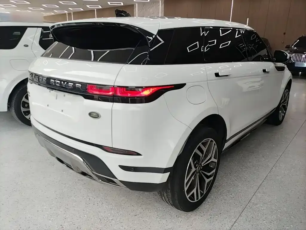 Land Rover Evoque — фото 5