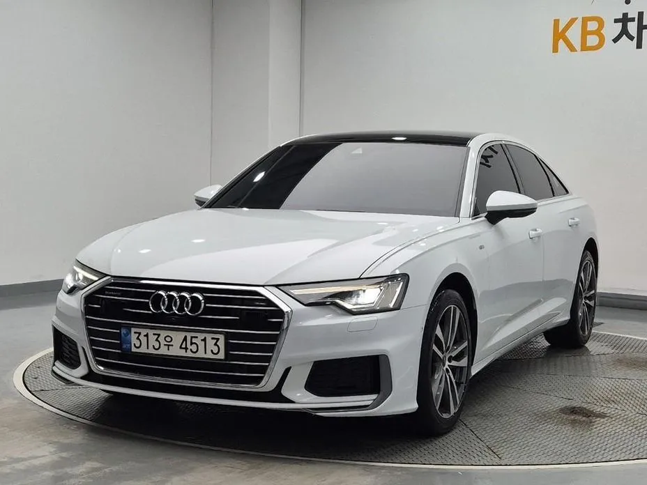 Audi A6 — фото 1