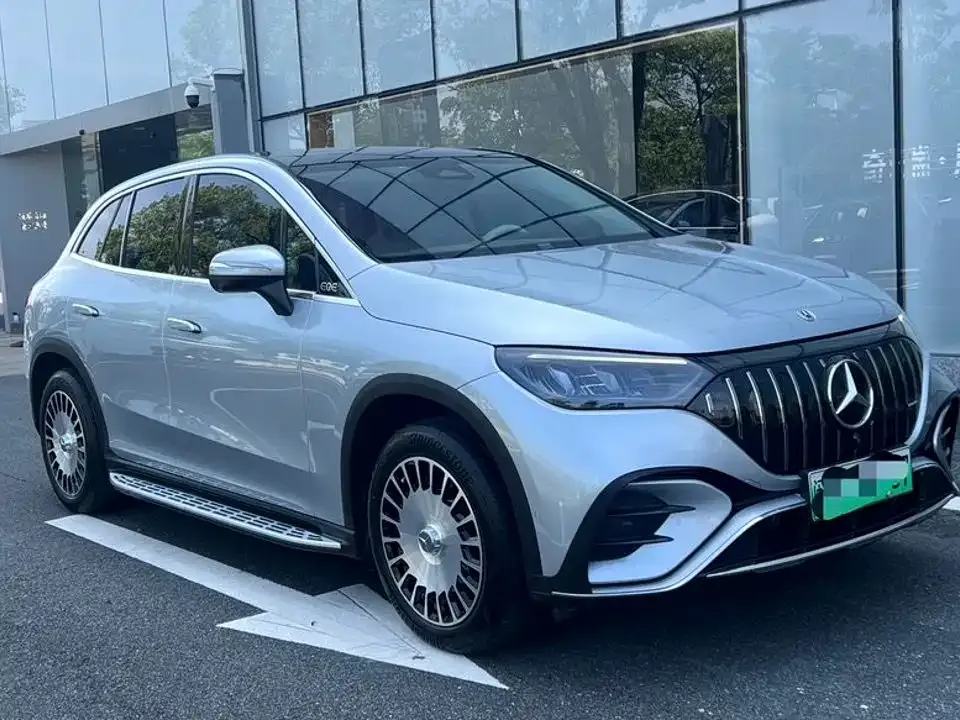 Mercedes-Benz EQE SUV — фото 5