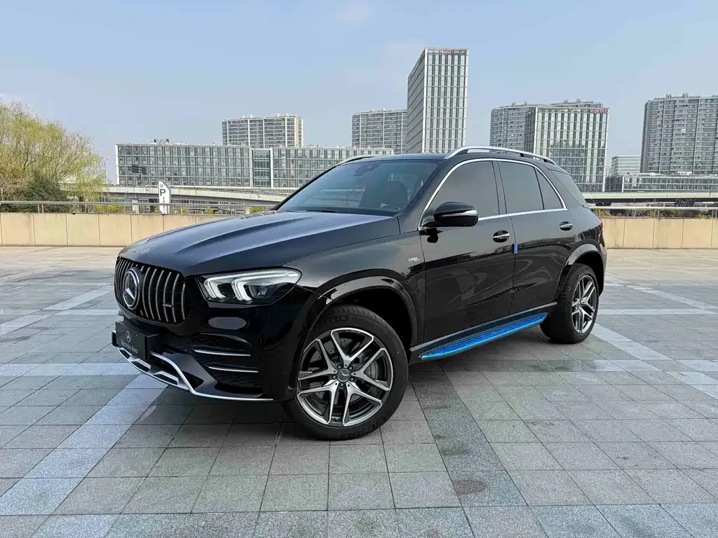 Mercedes-Benz GLE AMG — фото 1