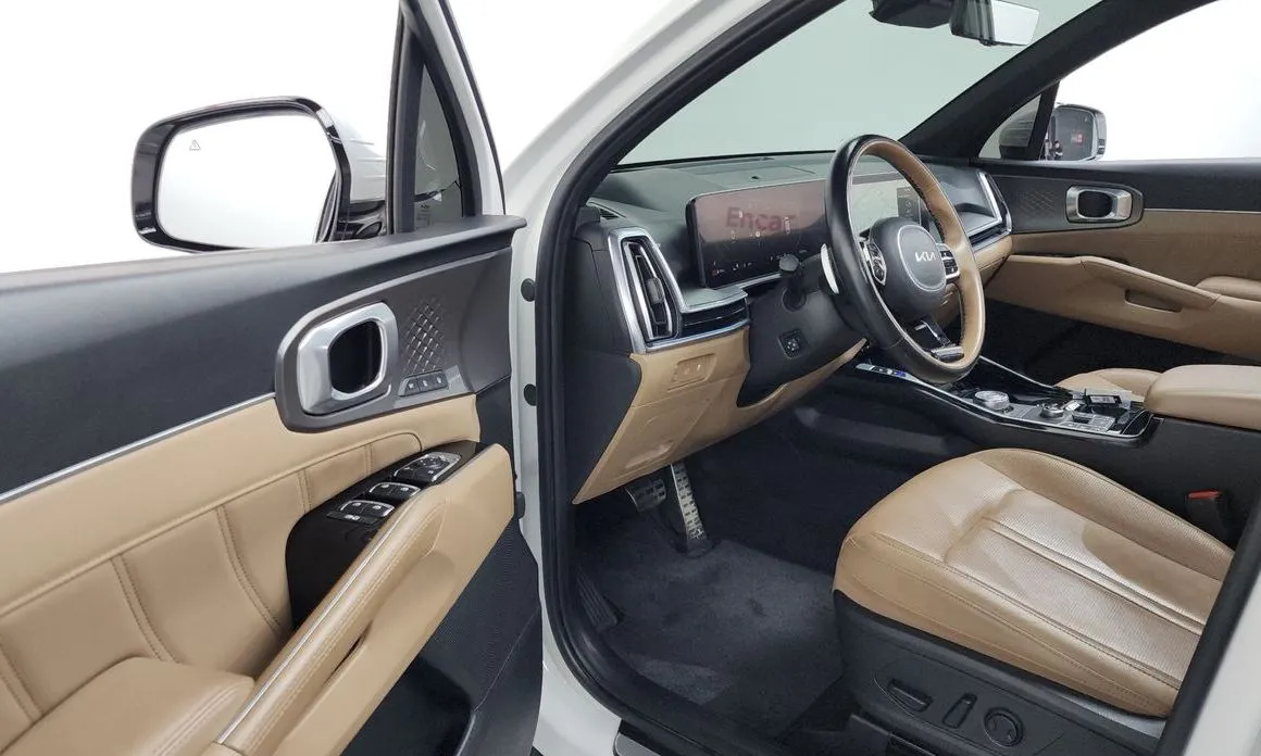 Kia Sorento — фото 10