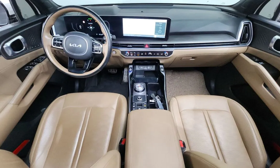 Kia Sorento — фото 6