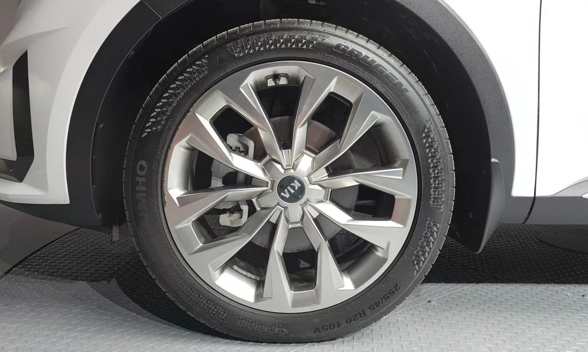 Kia Sorento — фото 2