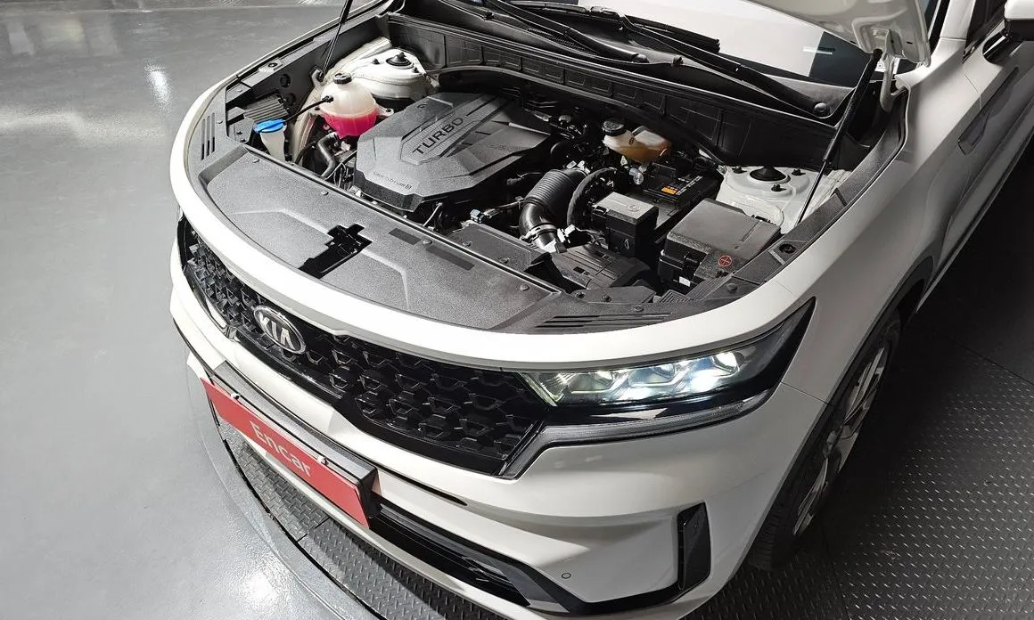 Kia Sorento — фото 4