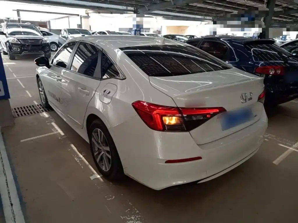 Honda Civic — фото 4
