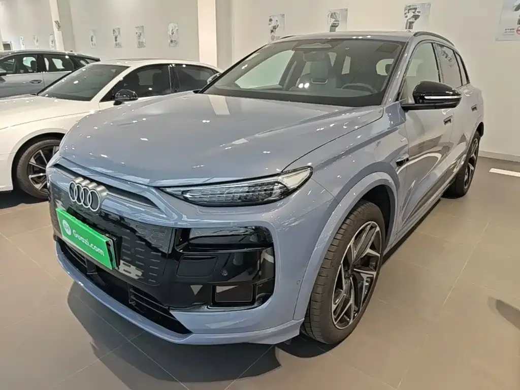 Audi Q6L e-tron — фото 4