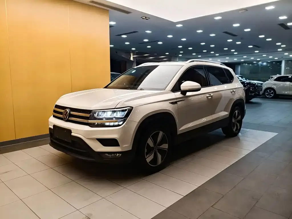 Volkswagen Tharu — фото 1