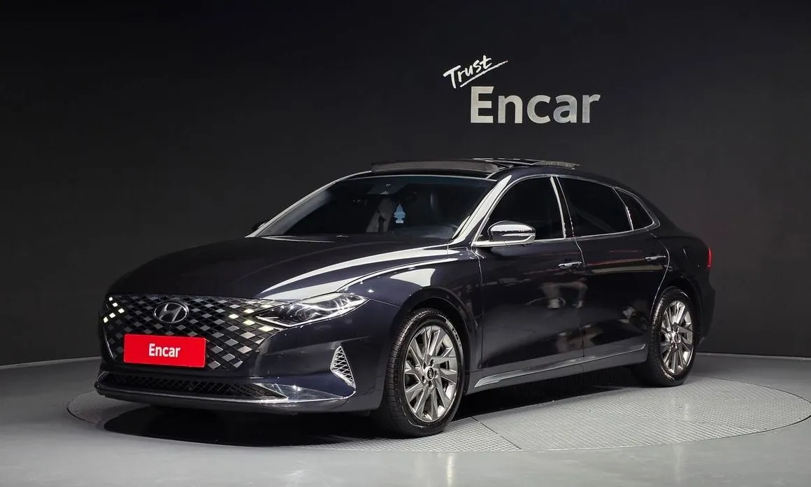 Hyundai Grandeur — фото 1