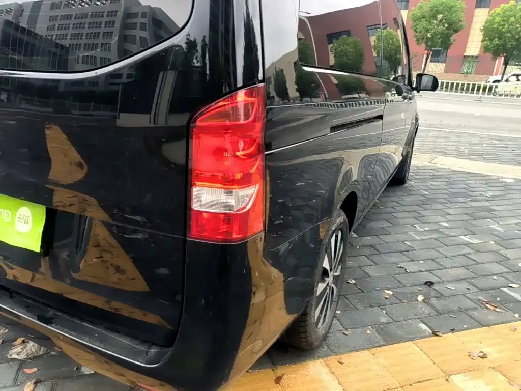 Mercedes-Benz Vito — фото 10