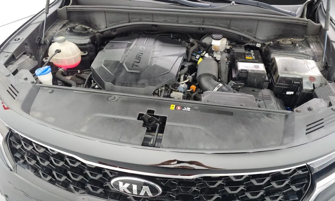 Kia Sorento — фото 10