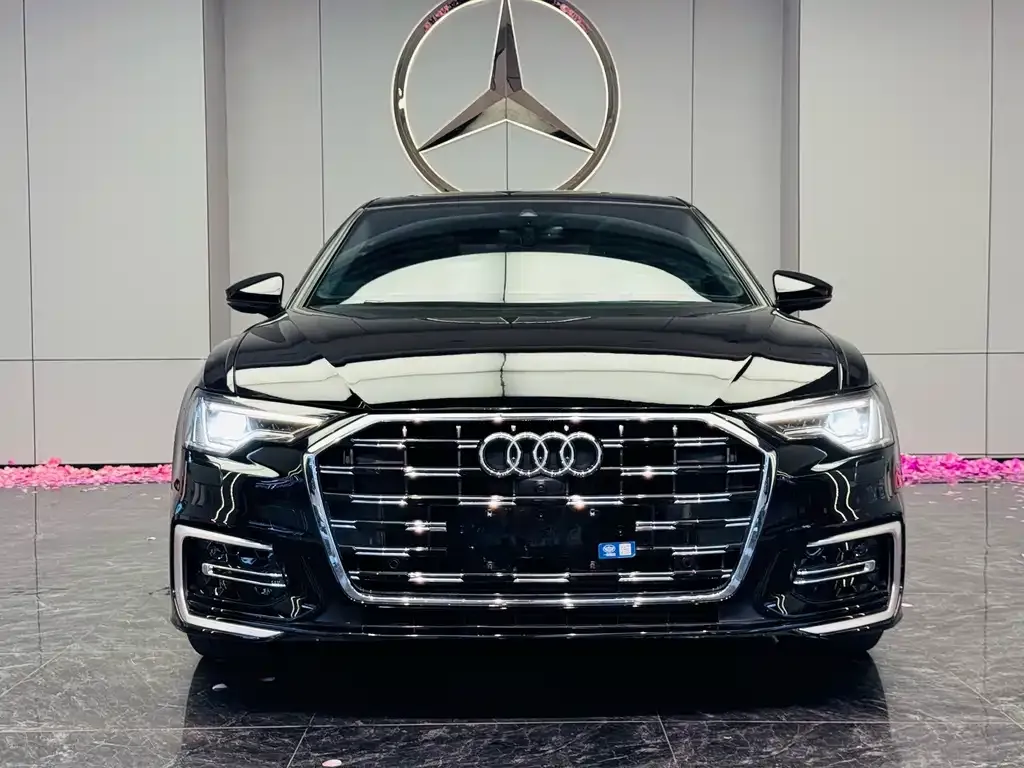 Audi A6L — фото 5