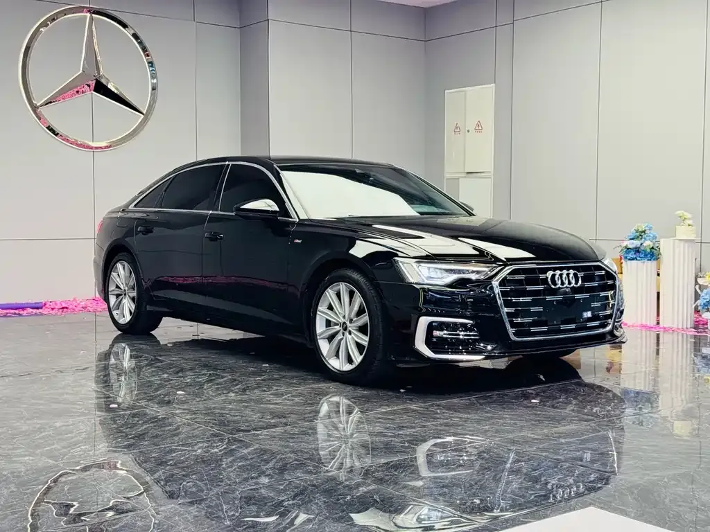 Audi A6L — фото 9
