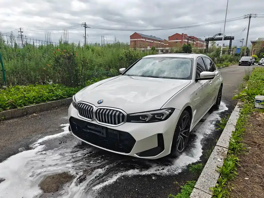 BMW 3 Series — фото 1