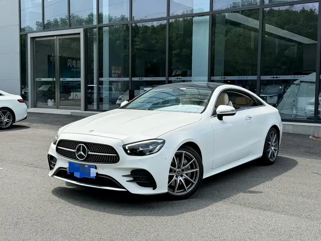 Mercedes-Benz E-Class (Import) — фото 1