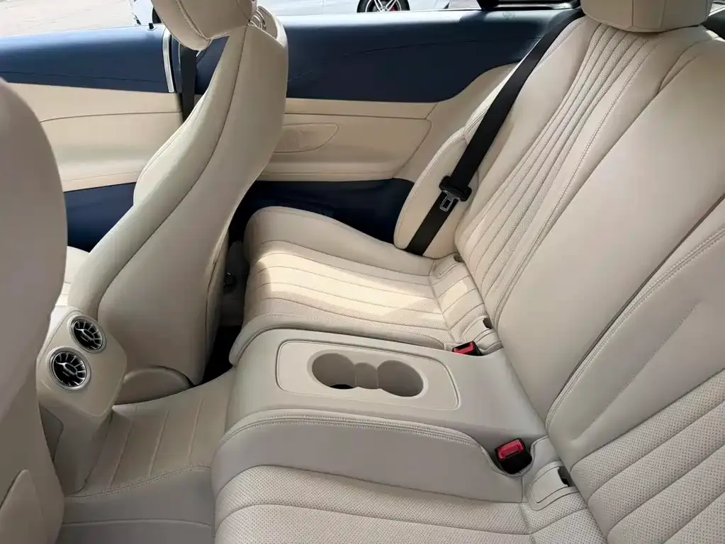 Mercedes-Benz E-Class (Import) — фото 4
