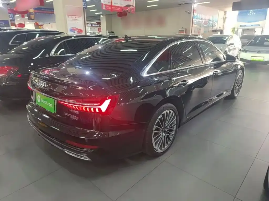 Audi A6L New Energy — фото 10