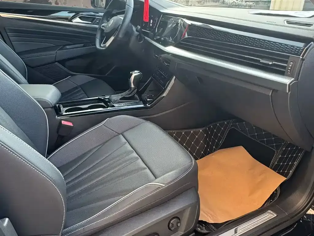 Volkswagen Passat — фото 7