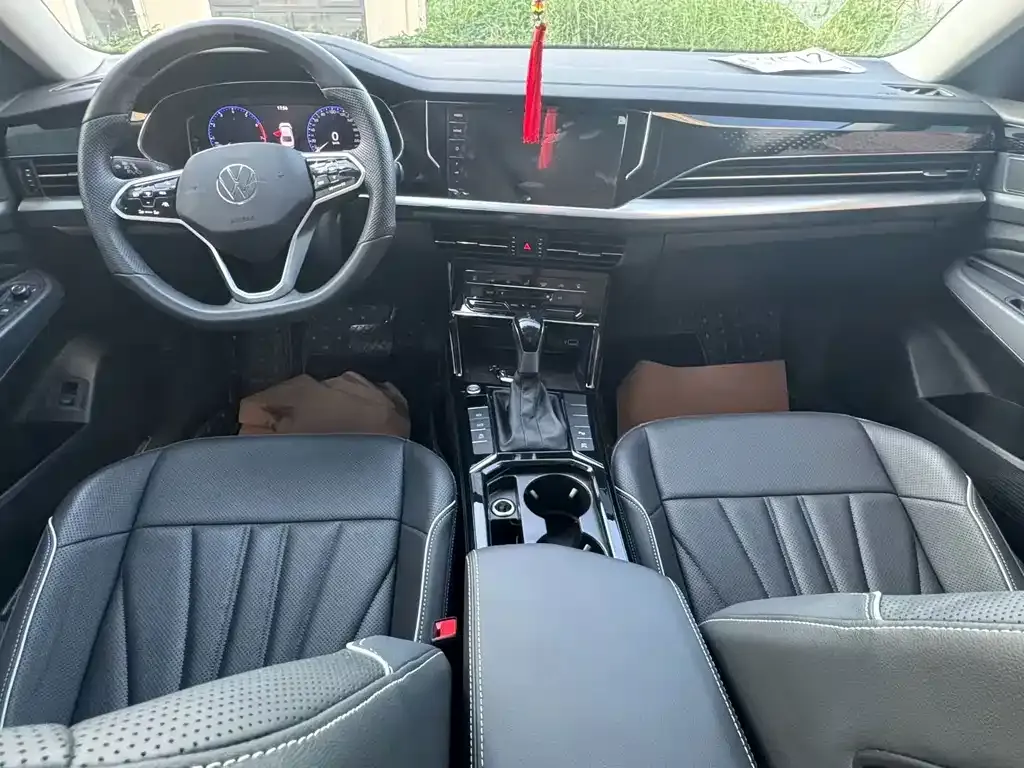 Volkswagen Passat — фото 5