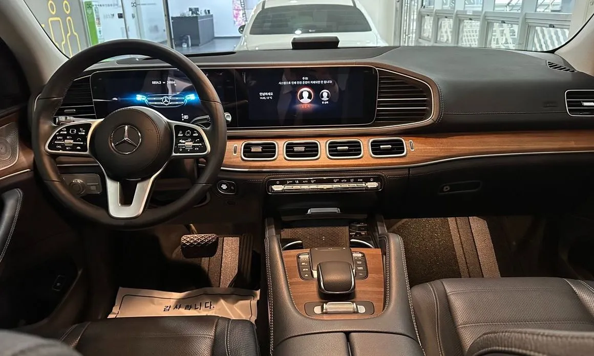Mercedes-Benz GLE-Class — фото 4